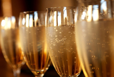 pezsgo-italcsomag-partybusz