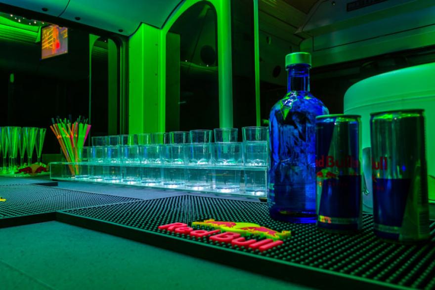 partybusz-30-fos-neoplan-belso-kepek-5